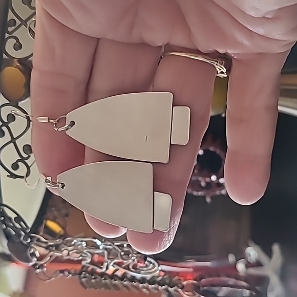 Earring Dangles - Picture 2 of 3